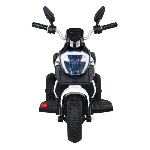 Motorka Fast Tourist na batériu pre deti Biely + Audio + Svetlá + Ekokoža