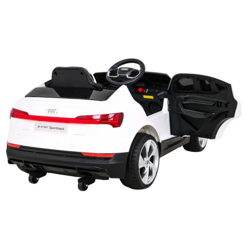 Audi E-Tron Sportback pre deti Biely + Ovládač + Pohon 4x4 + Pomalý štart + Rádio MP3 + LED