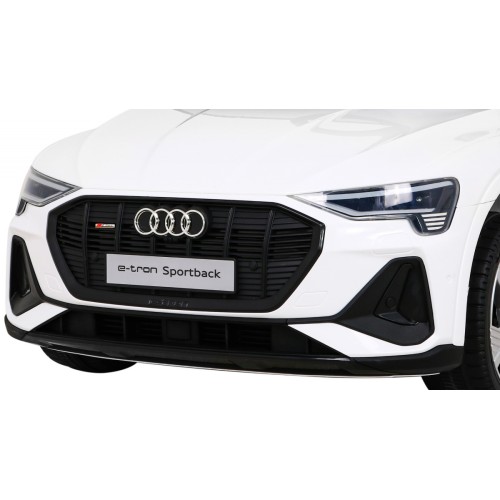 Audi E-Tron Sportback pre deti Biely + Ovládač + Pohon 4x4 + Pomalý štart + Rádio MP3 + LED