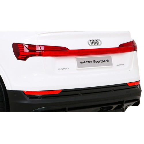 Audi E-Tron Sportback pre deti Biely + Ovládač + Pohon 4x4 + Pomalý štart + Rádio MP3 + LED