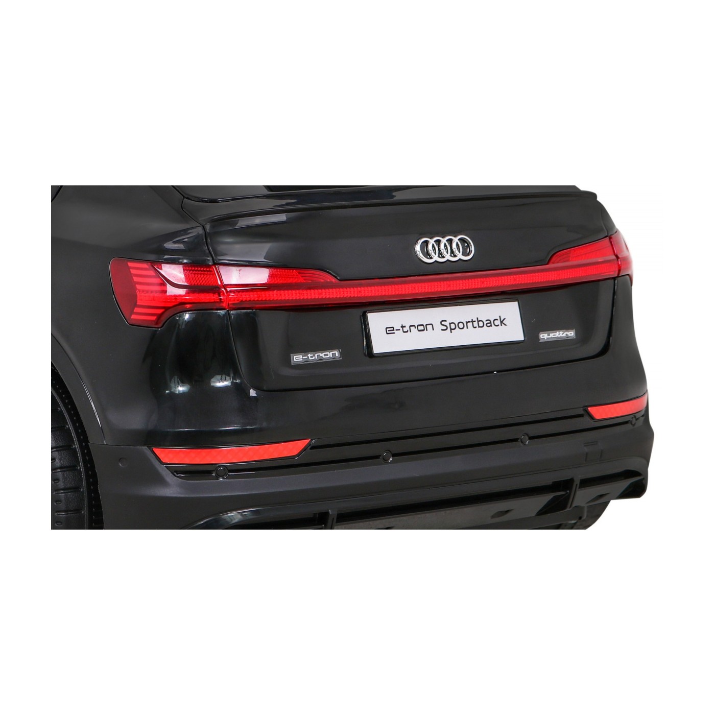 Audi E-Tron Sportback pre deti Čierny + Ovládač + Pohon 4x4 + Pomalý štart + Rádio MP3 + LED