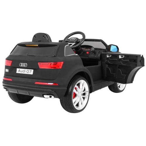 Vozidlo Audi Q7 2 4G Nový model Lakovaný Čierny Mat