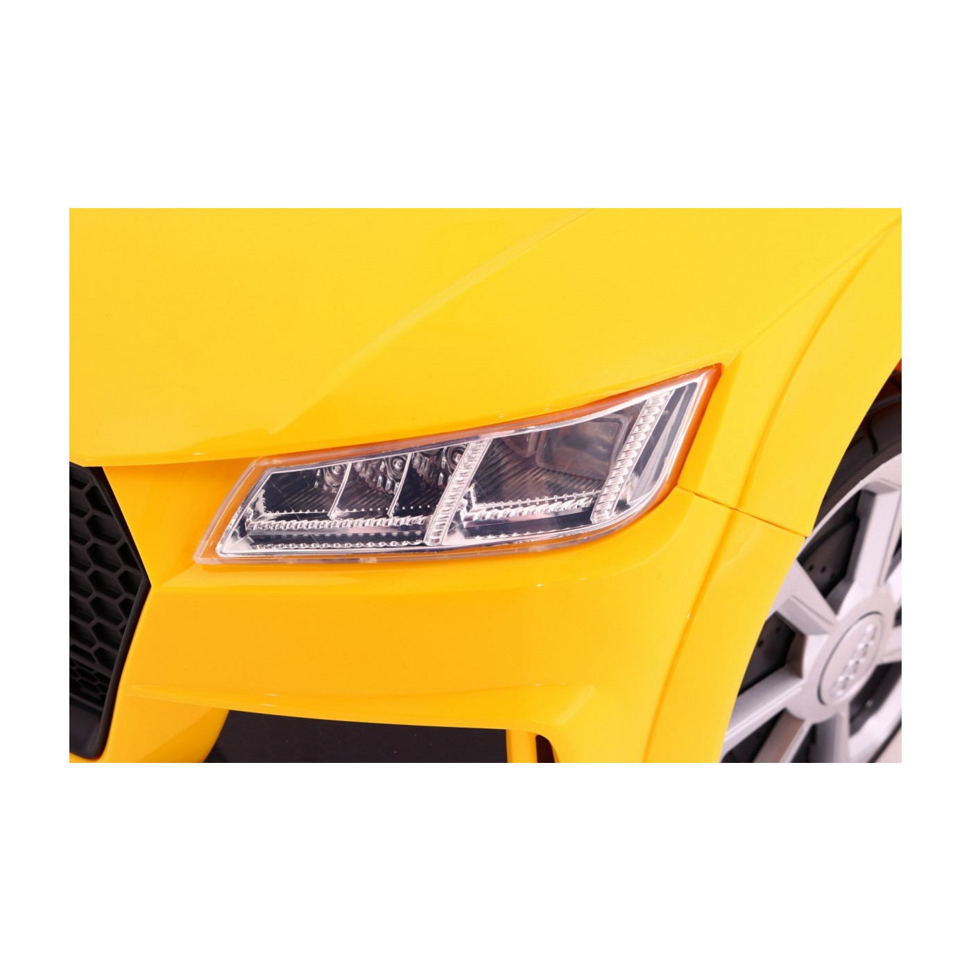 Vozidlo AUDI Quatro TT RS EVA 2 4G Žlté