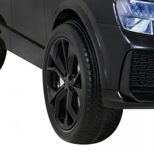 Audi RS Q8 Autíčko na batériu Čierny + Ovládač + Pomalý štart + EVA + LED + MP3 USB