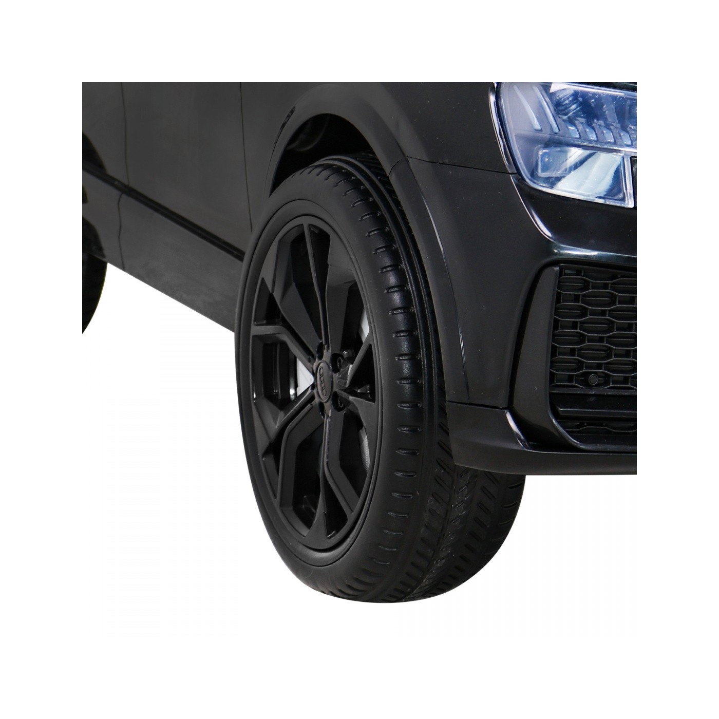 Audi RS Q8 Autíčko na batériu Čierny + Ovládač + Pomalý štart + EVA + LED + MP3 USB