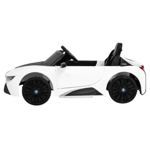 BMW I8 Lift Auto na batériu Biele + Ovládač + Pomalý štart + 3-bodové pásy + MP3 USB + LED