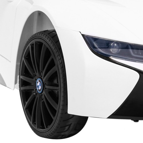 BMW I8 Lift Auto na batériu Biele + Ovládač + Pomalý štart + 3-bodové pásy + MP3 USB + LED