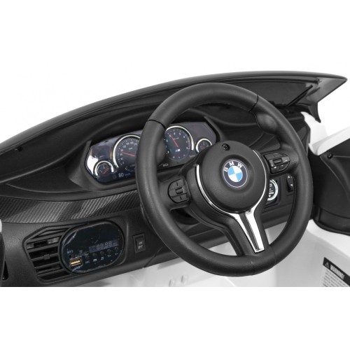 BMW X6M Elektrické Autíčko pre deti Biele + Ovládač + EVA + Pomalý štart + Panel audio + LED