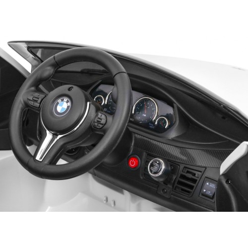 BMW X6M Elektrické Autíčko pre deti Biele + Ovládač + EVA + Pomalý štart + Panel audio + LED