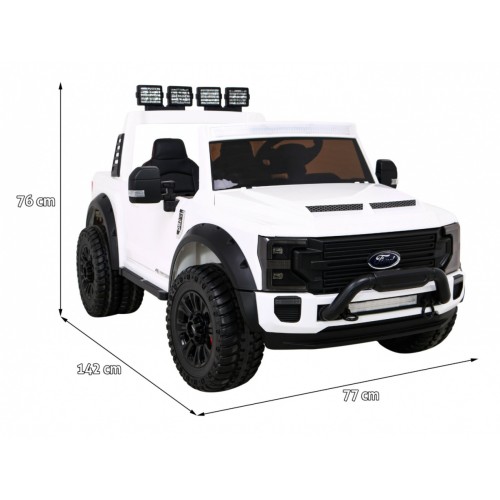 Vozidlo Ford Super Duty Biely