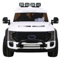 Vozidlo Ford Super Duty Biely