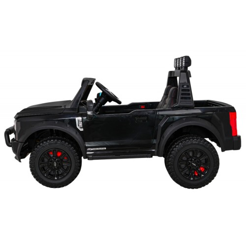 Vozidlo Ford Super Duty Čierny