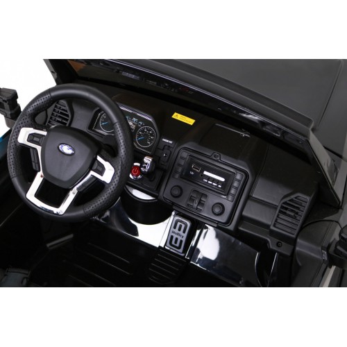 Vozidlo Ford Super Duty Čierny