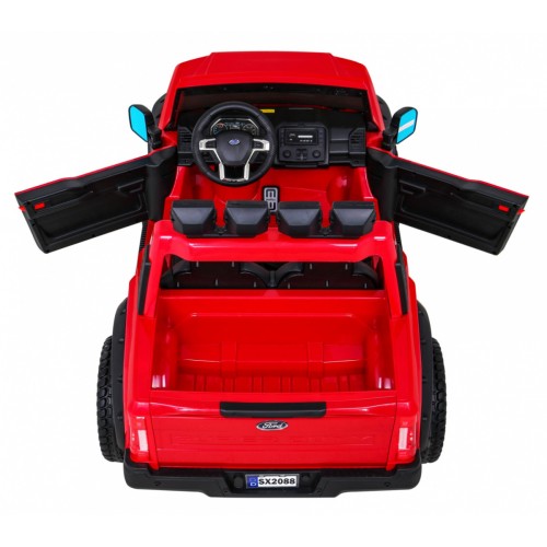 Vozidlo Ford Super Duty Červený