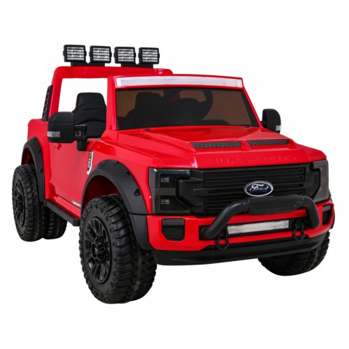 Vozidlo Ford Super Duty Červený