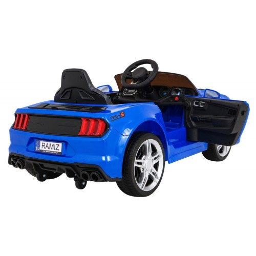 Autíčko GT šport na batériu pre deti Modré + Ovládač + Pomalý štart + Batožinový priestor + MP3 LED