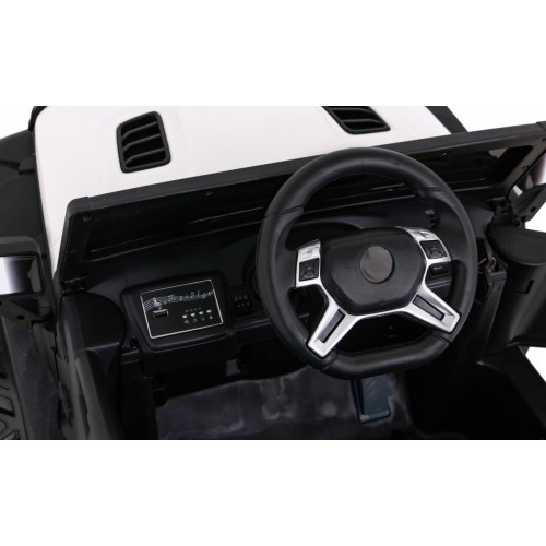 Vozidlo Master Of Terain Biely