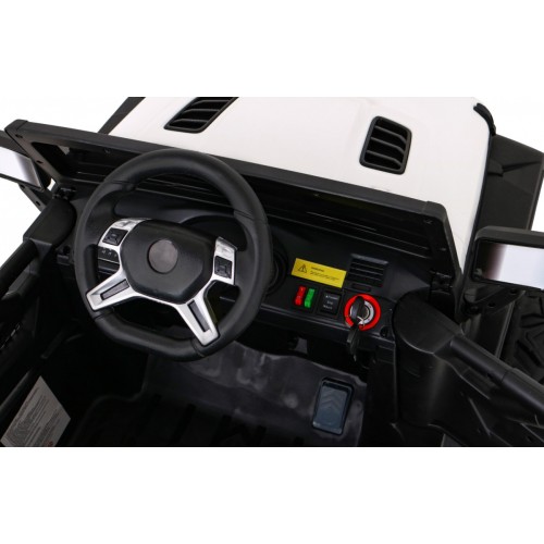 Vozidlo Master Of Terain Biely