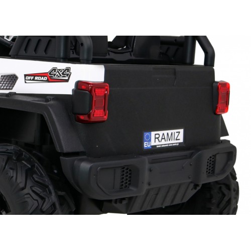 Vozidlo Master Of Terain Biely