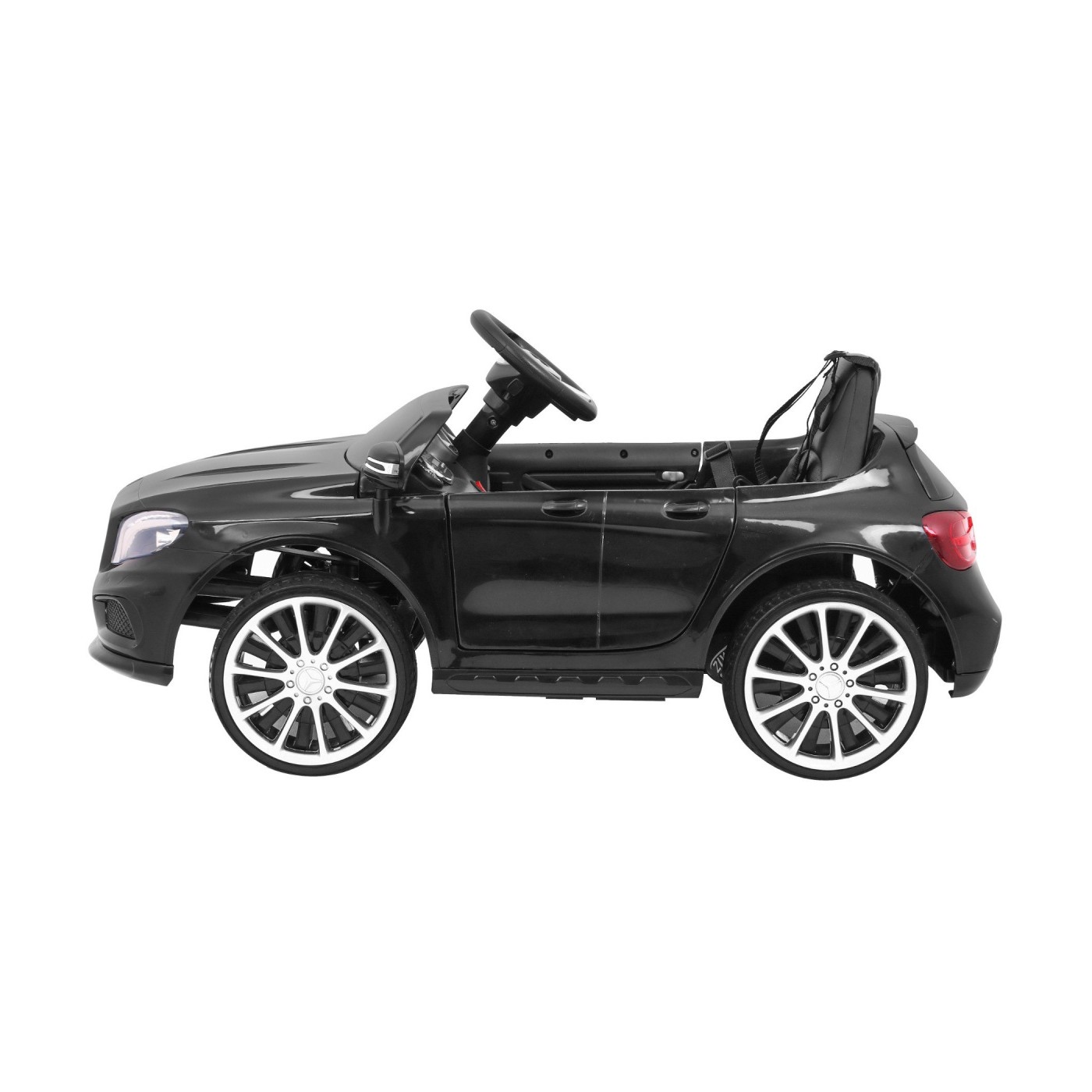 Vozidlo Mercedes AMG GLA-45 Čierny