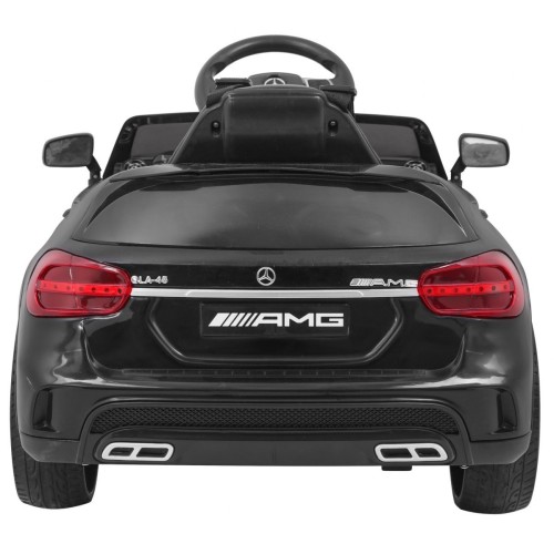 Vozidlo Mercedes AMG GLA-45 Čierny