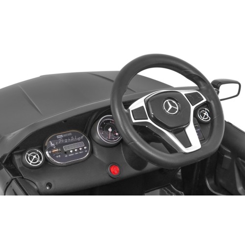 Vozidlo Mercedes AMG GLA-45 Čierny