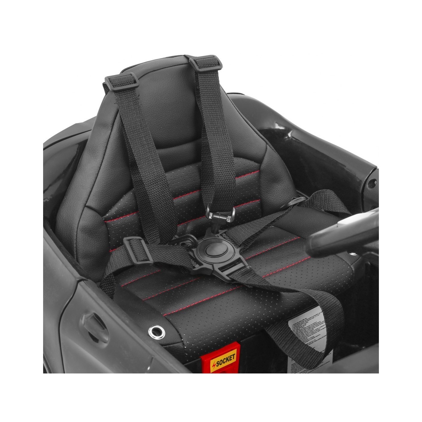 Vozidlo Mercedes AMG GLA-45 Čierny