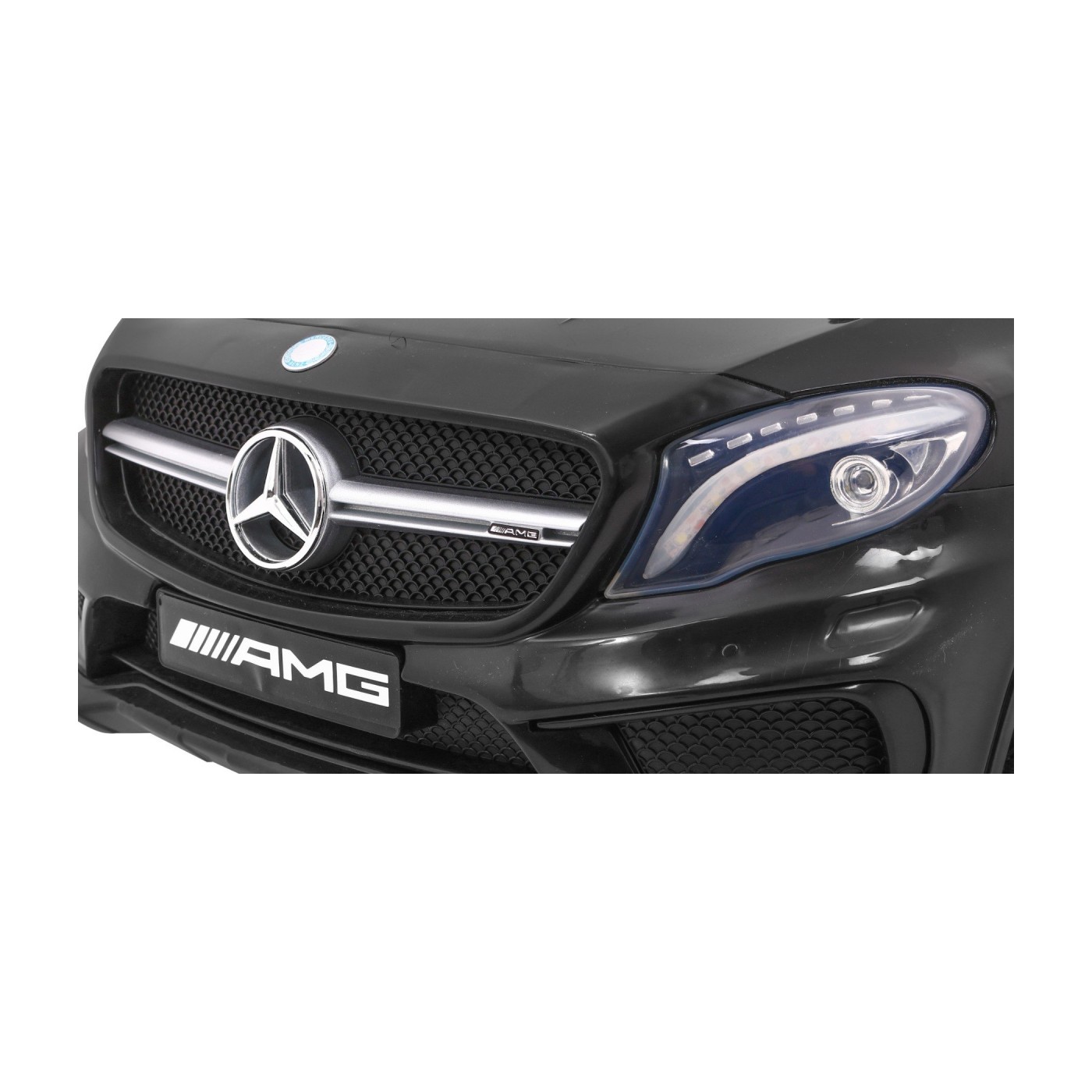 Vozidlo Mercedes AMG GLA-45 Čierny