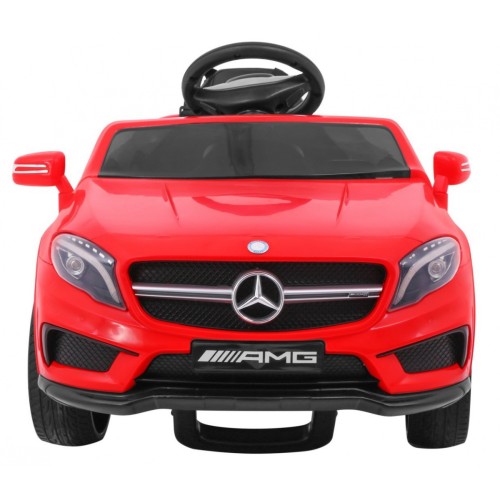 Vozidlo Mercedes AMG GLA-45 Červený