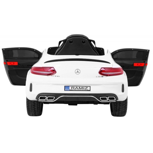 Mercedes Benz C63 AMG pre deti Biely + Diaľkové ovládanie + 5-bodové pásy + EVA + Batožinový priestor + MP3 LED