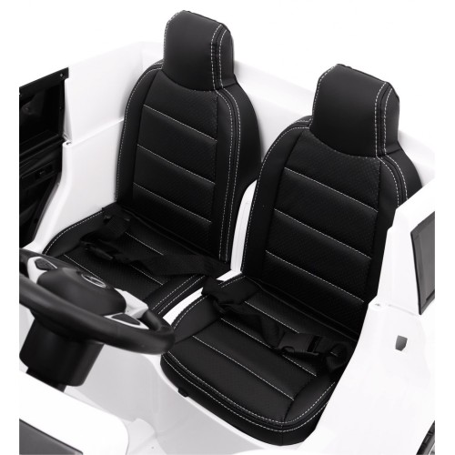 Auto na batériu Mercedes AMG GLS63 pre deti Biely + Lakovaný + 4x4 + Vetráčik