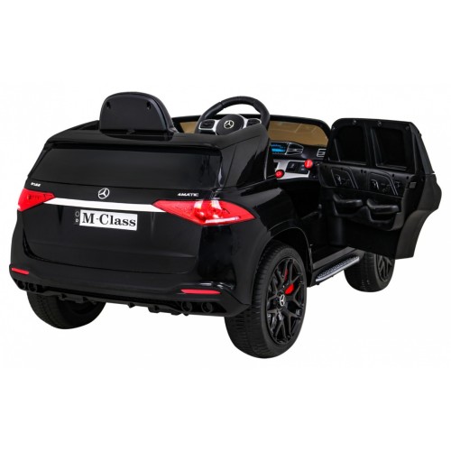 Vozidlo Mercedes BENZ M-Class Čierny