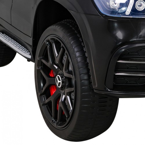 Vozidlo Mercedes BENZ M-Class Čierny