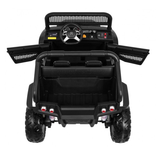 Vozidlo Mercedes BENZ UNIMOG Biely