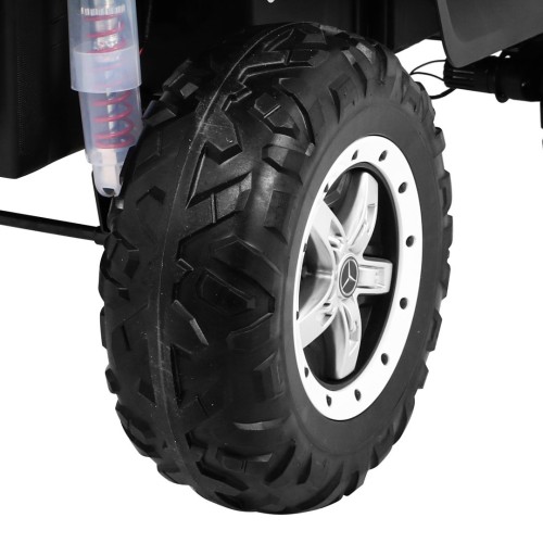 Vozidlo Mercedes BENZ UNIMOG Biely