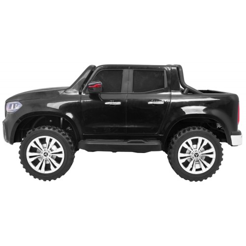 Mercedes Benz X-Class pre deti Čierny + Diaľkové ovládanie + Pohon 4x4 + MP4 + Batožinový priestor + LED + EVA
