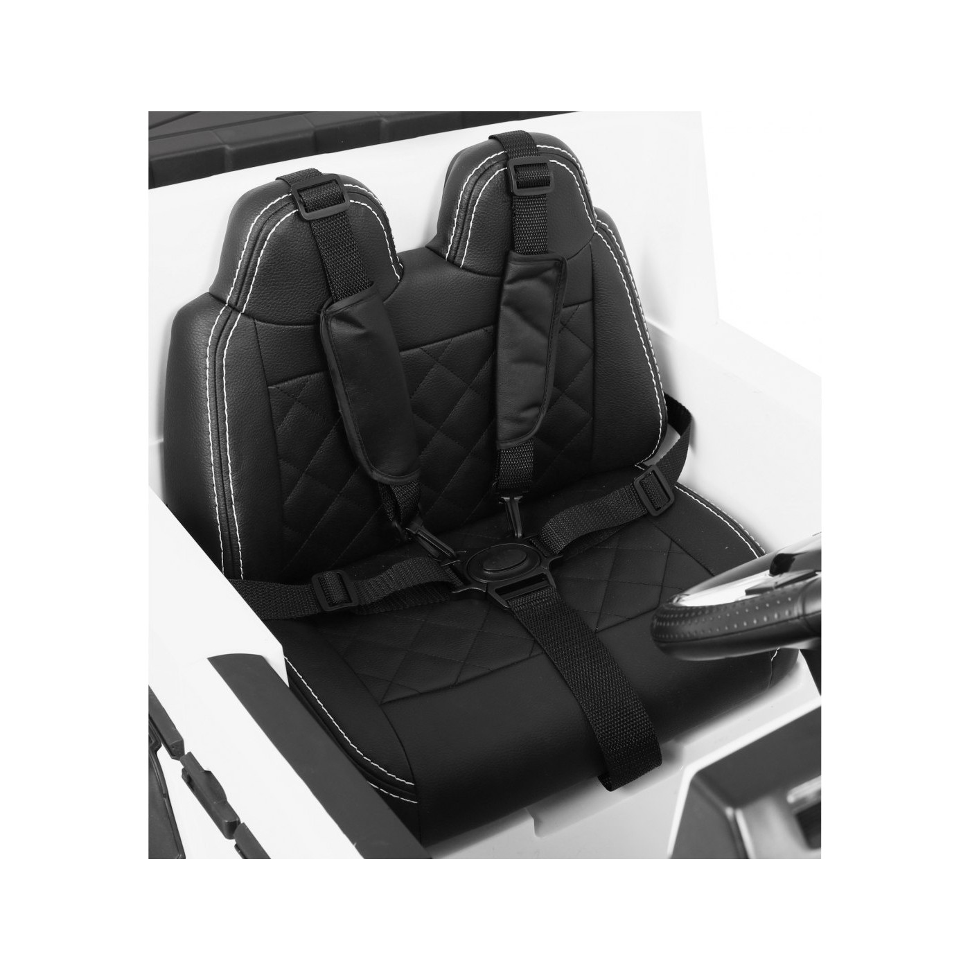 Auto Mercedes G63 6x6 pre deti Biely + 2 Plynové pedály + Nastaviteľné sedadlo + Audio LED + Batožinový priestor + Kufor pre rod