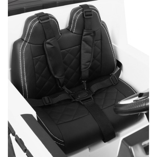 Vozidlo Mercedes G63 6x6 Biely MP4