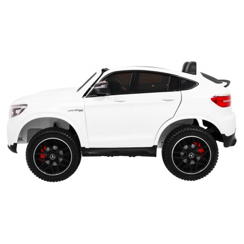 Vozidlo Mercedes GLC 63S Biely