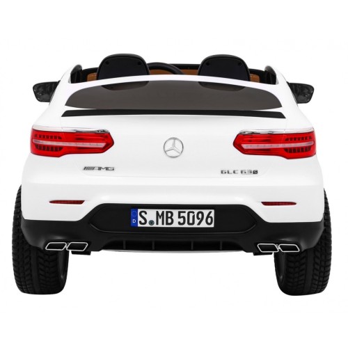 Vozidlo Mercedes GLC 63S Biely