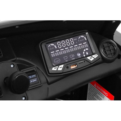 Mercedes-Benz GT R pre deti Lakovaný Čierny + Pohon 4x4 + Vetráčik + Diaľkové ovládanie + EVA + MP3 LED