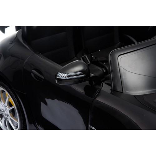 Mercedes-Benz GT R pre deti Lakovaný Čierny + Pohon 4x4 + Vetráčik + Diaľkové ovládanie + EVA + MP3 LED