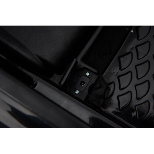 Mercedes-Benz GT R pre deti Lakovaný Čierny + Pohon 4x4 + Vetráčik + Diaľkové ovládanie + EVA + MP3 LED