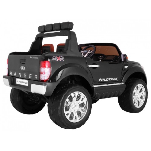 Vozidlo NEW Ford Ranger 4x4 FaceLifting Lakovaný Čierny