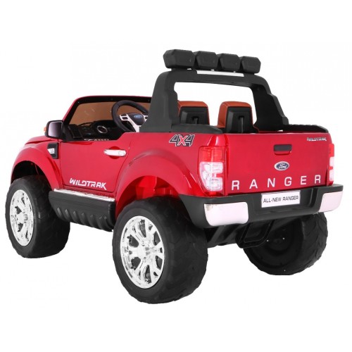 Vozidlo NEW Ford Ranger 4x4 FaceLifting Lakovaný Červený