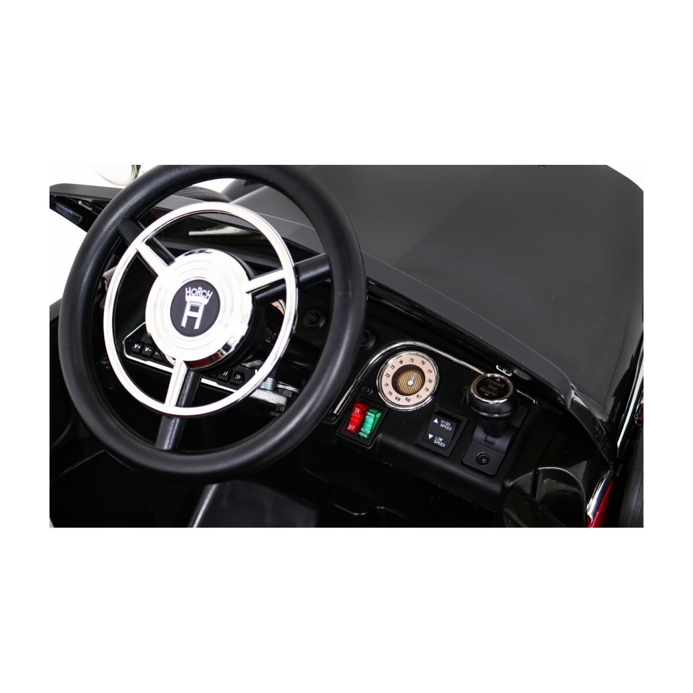 Vozidlo Retro Audi Horch 930V Červené