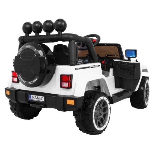 Vozidlo Terénne Full Time 4WD Biele