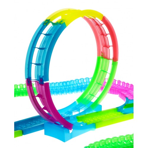 Svietiaca v tme pretekárska dráha pre deti 3+ Autíčko LED + Slučka 360 + Konštrukcia 132 ks.
