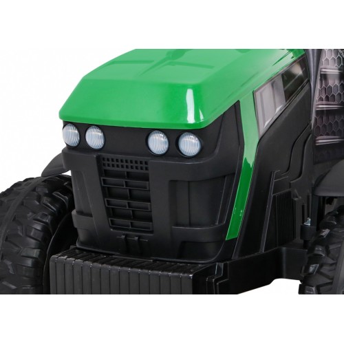 Traktor Titanium S Prívesom Zelený