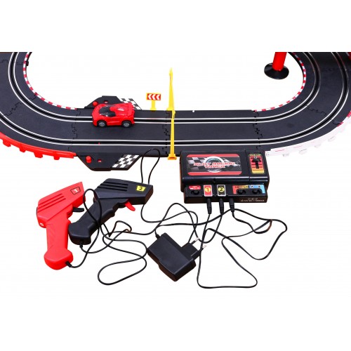 7-metrová pretekárska dráha pre deti 3-8 + Funkcia zmeny rýchlosti + 2 autíčka + Svieti